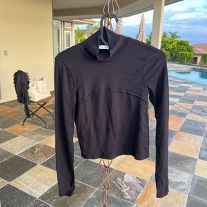 Wilfred Black Ribbed Longsleeve Turtleneck